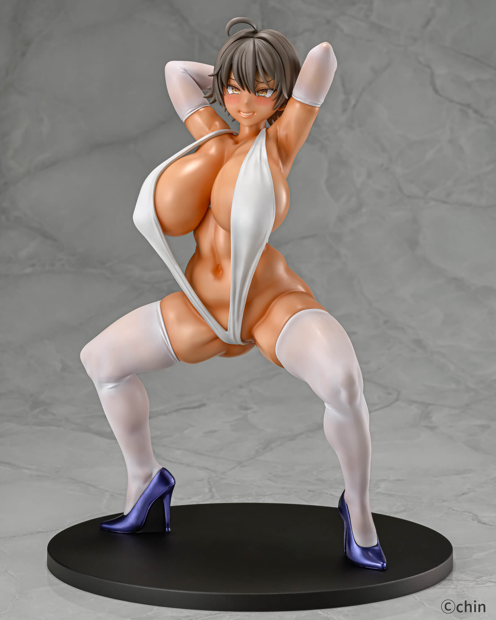 PRE-ORDER Q-six Studio - Original Miken Onomiya (4580001942487 & 4580001942494) 1/5 Statue(GK) (Adult 18+)