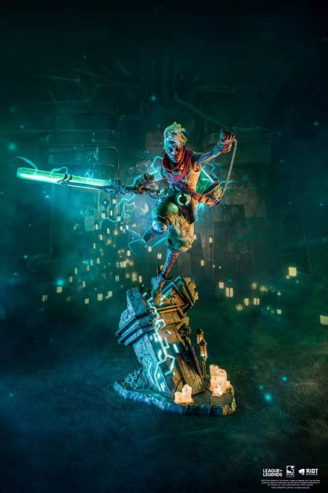 PRE-ORDER Pure Arts Studio – League of Legends Ekko 1/4 Statue(GK)