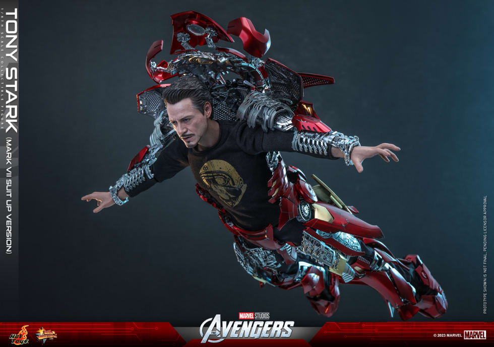 PRE-ORDER Hot Toys Iron Man Tony Stark (Mark Vii Suit Up Version) (Regular Edition) MMS718 1/6 Scale Action Figure