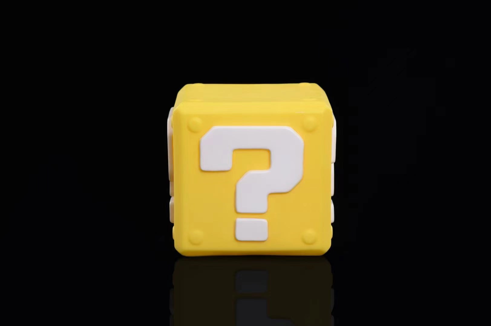 IN-STOCK Zi Ye Studio - Mario - Mark Block Night Light Statue(GK) Scene