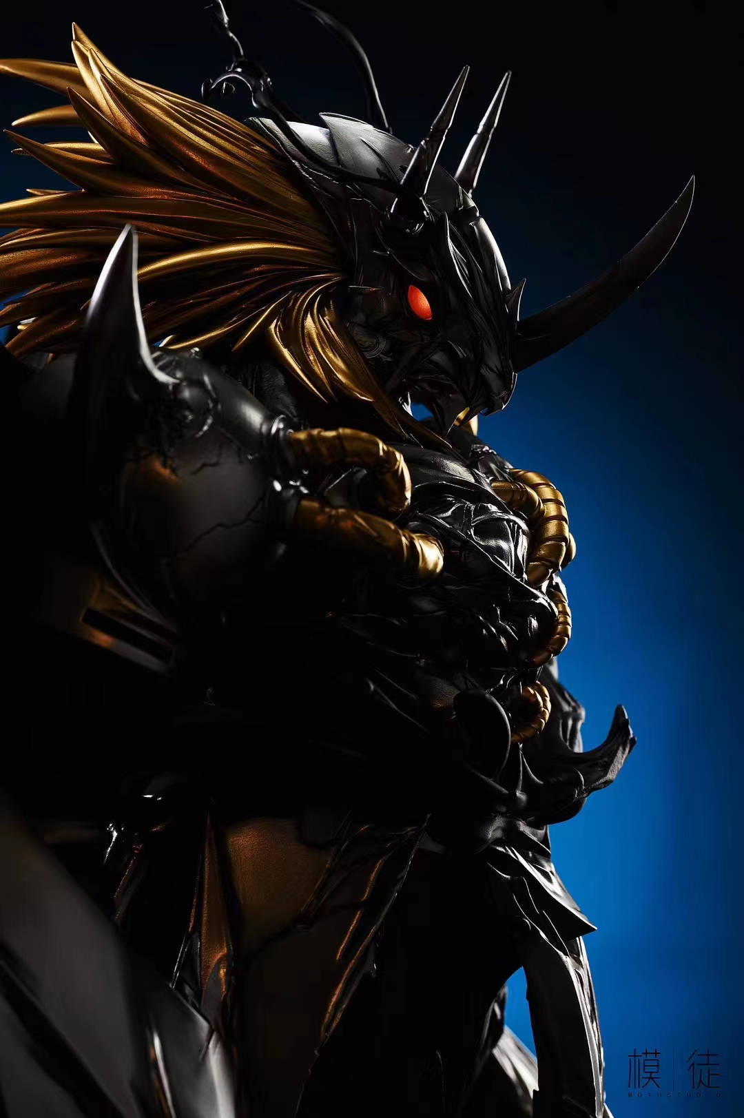 PRE-ORDER MT Studio - Digimon Black War Greymon 1/4 & 1/6 & 1/8 Statue(GK)