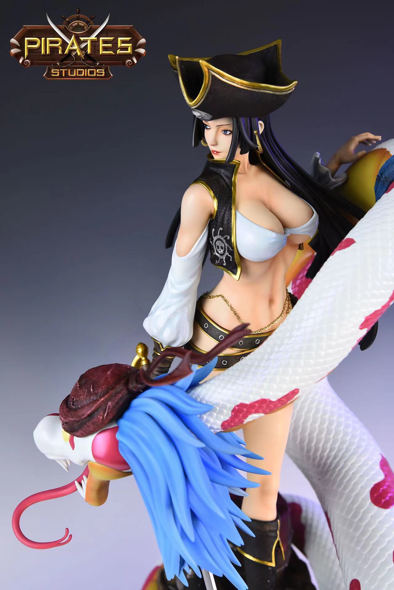 【Pre-order】1/4 & 1/6 Scale Pirates Boa Hancock - ONE PIECE Resin Statue - Pirates Studios