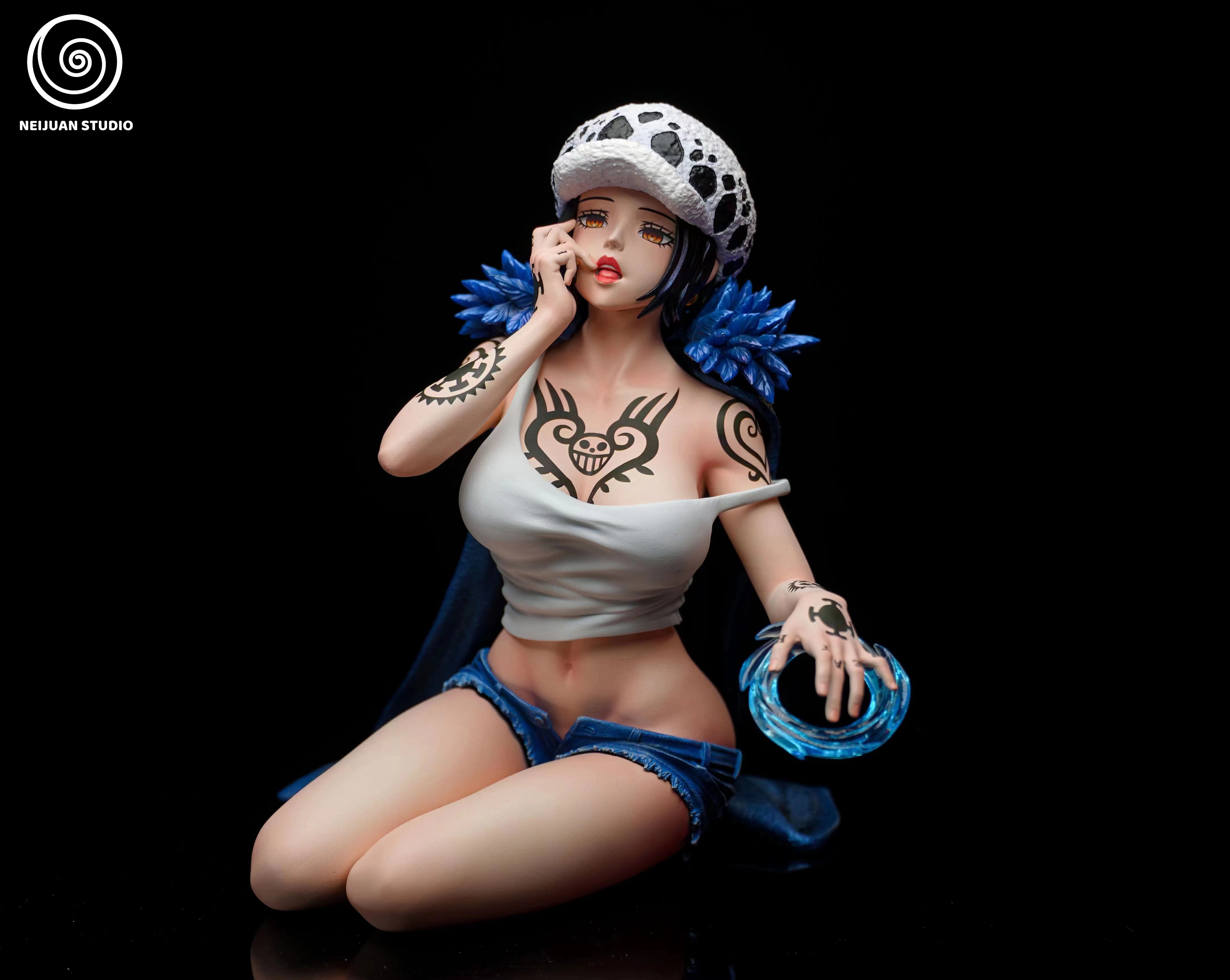 PRE-ORDER NEIJUAN STUDIOS - One Piece Dudu Head Series Trafalgar D. Water Law Female Version Statue (GK) (Adult 18+)