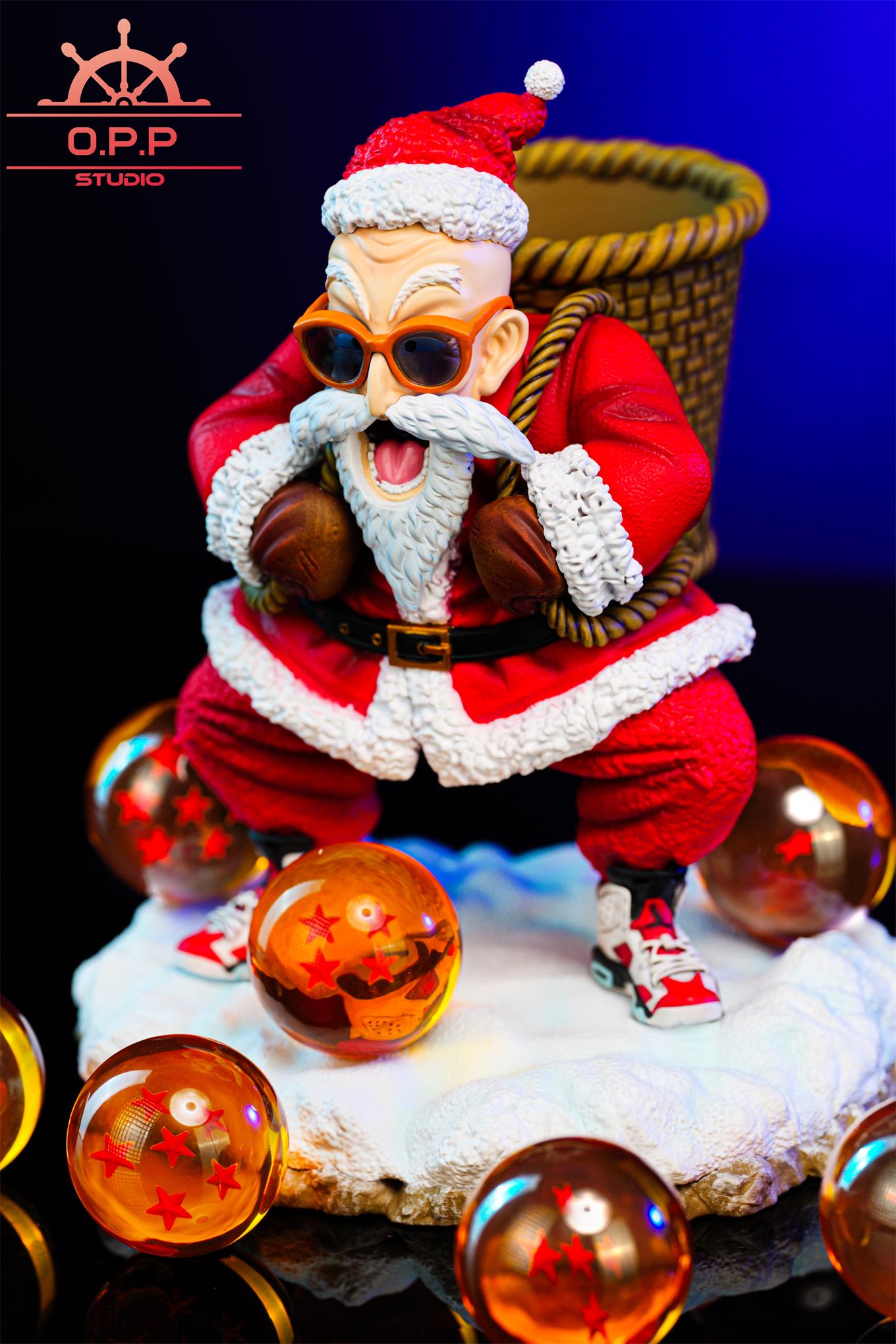 PRE-ORDER OPP Studio - DRAGON BALL Grandpa Christmas Master Roshi Statue(GK)