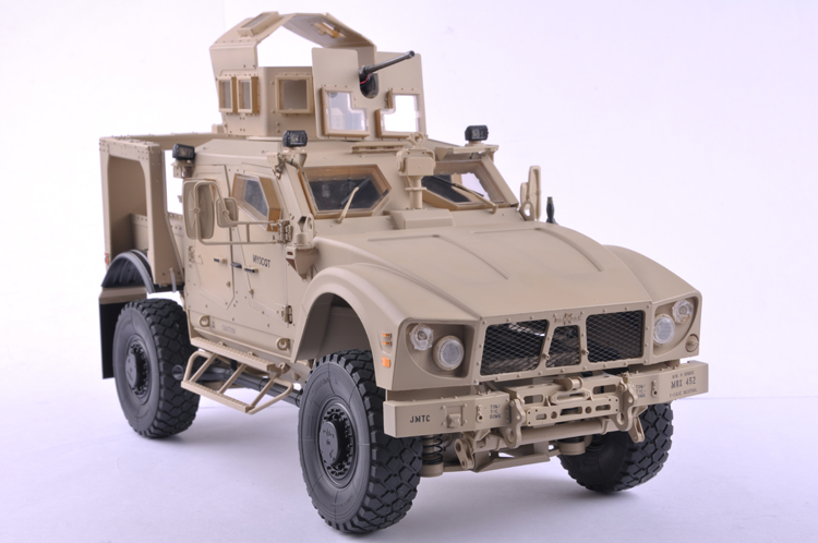 In-Stock Trumpeter-00814 Remote Control 1/16 American M-ATV Mine Resistant Ambush Vehicle Model/Figure