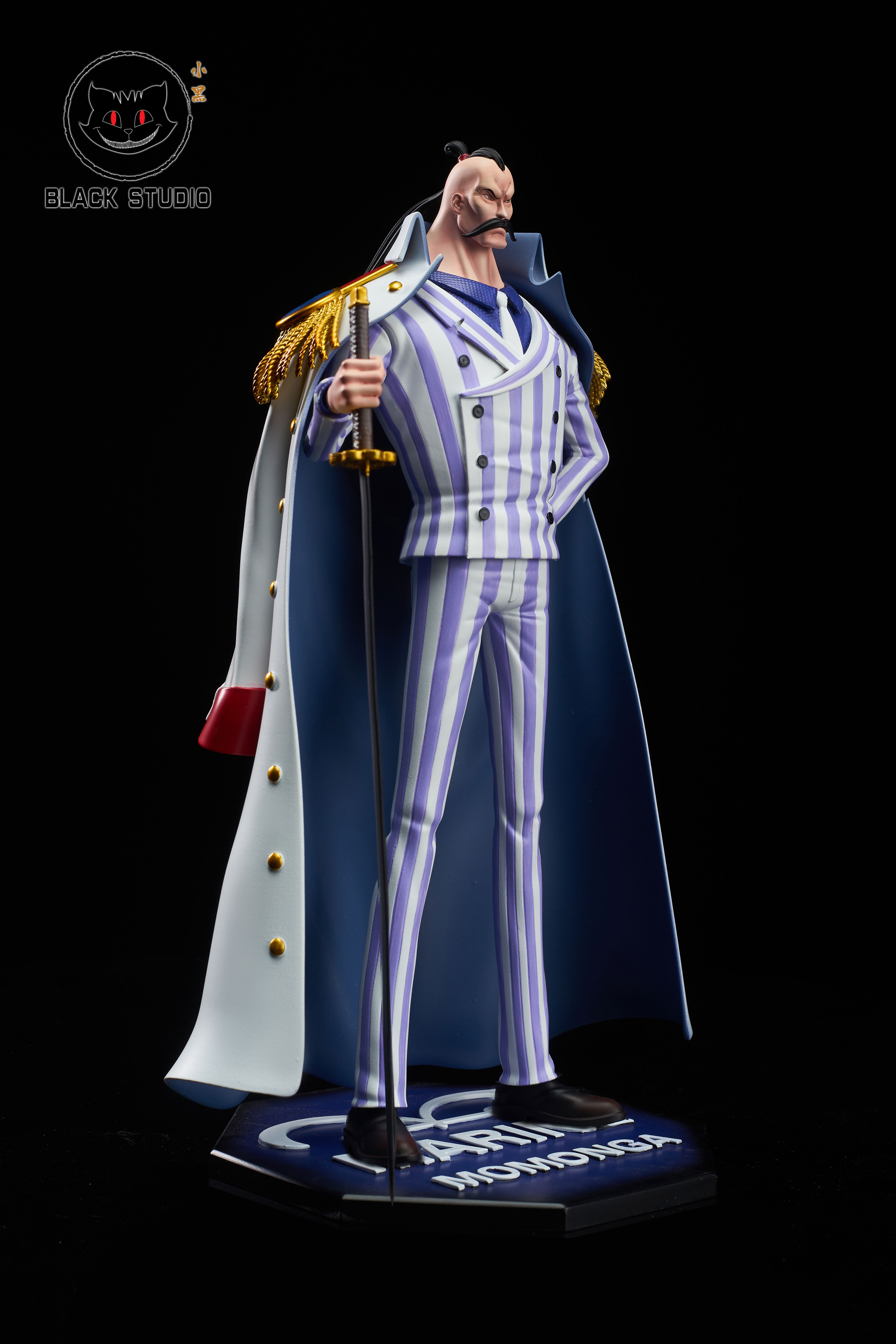 PRE-ORDER Black studio One Piece Momonga & Stainless Lieutenant General statue(GK)