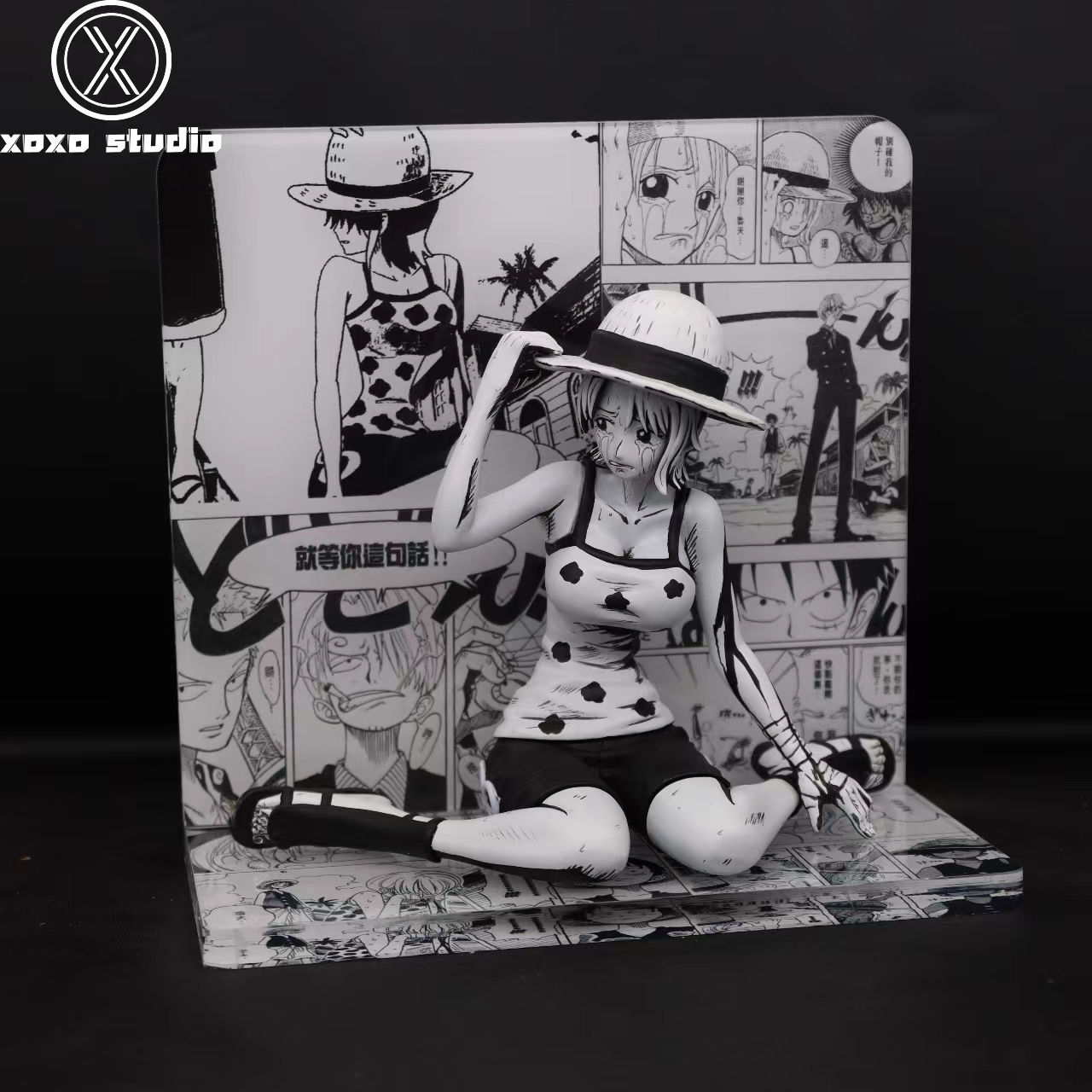 PRE-ORDER XOXO Studio - One Piece Black And White Comic Erotic Scene Nami Statue(GK)