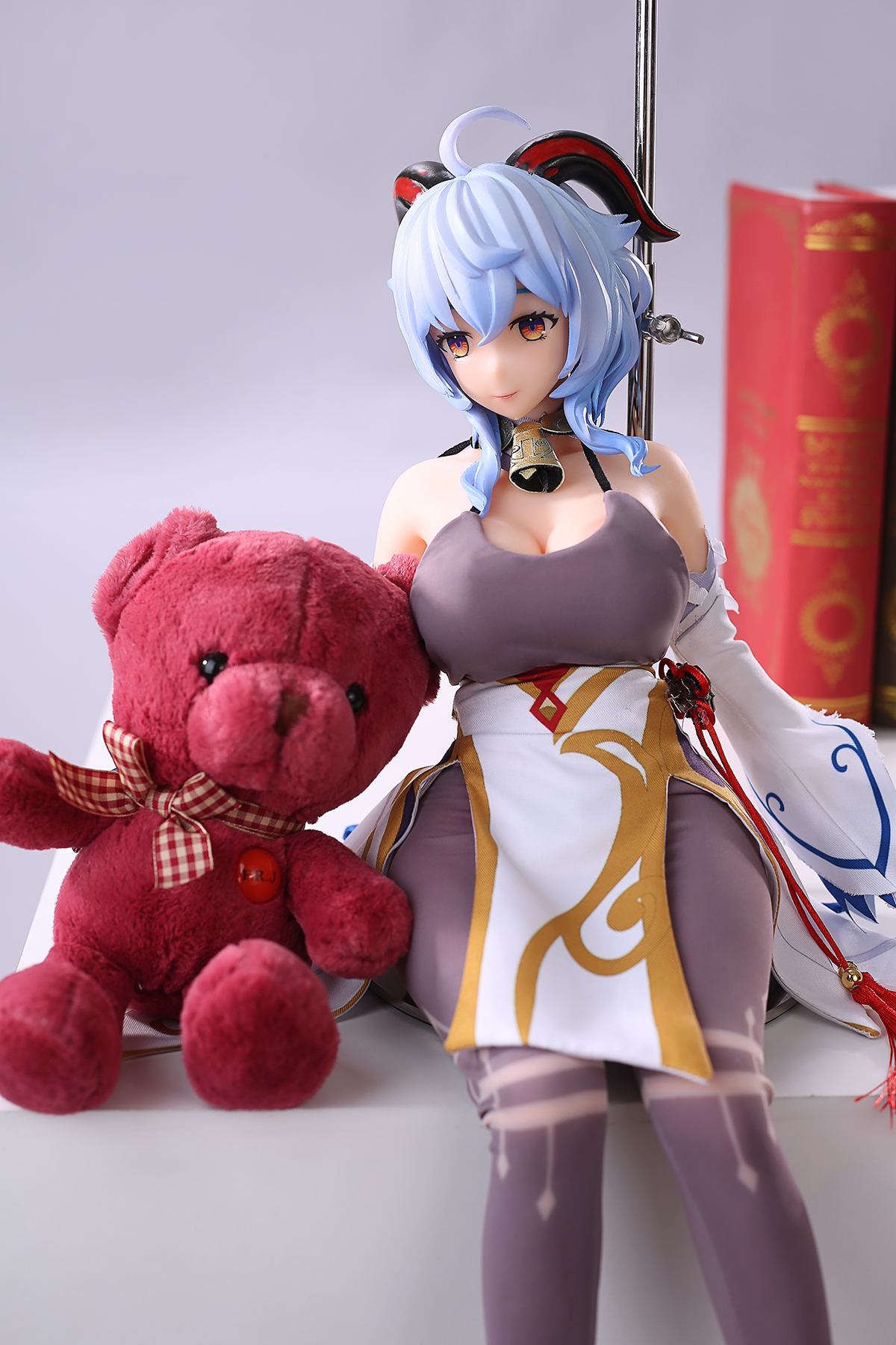 PRE-ORDER Yu Zhai Ren Xing Studio - Genshin Impact Ganyu Statue(GK) (Adult 18+)