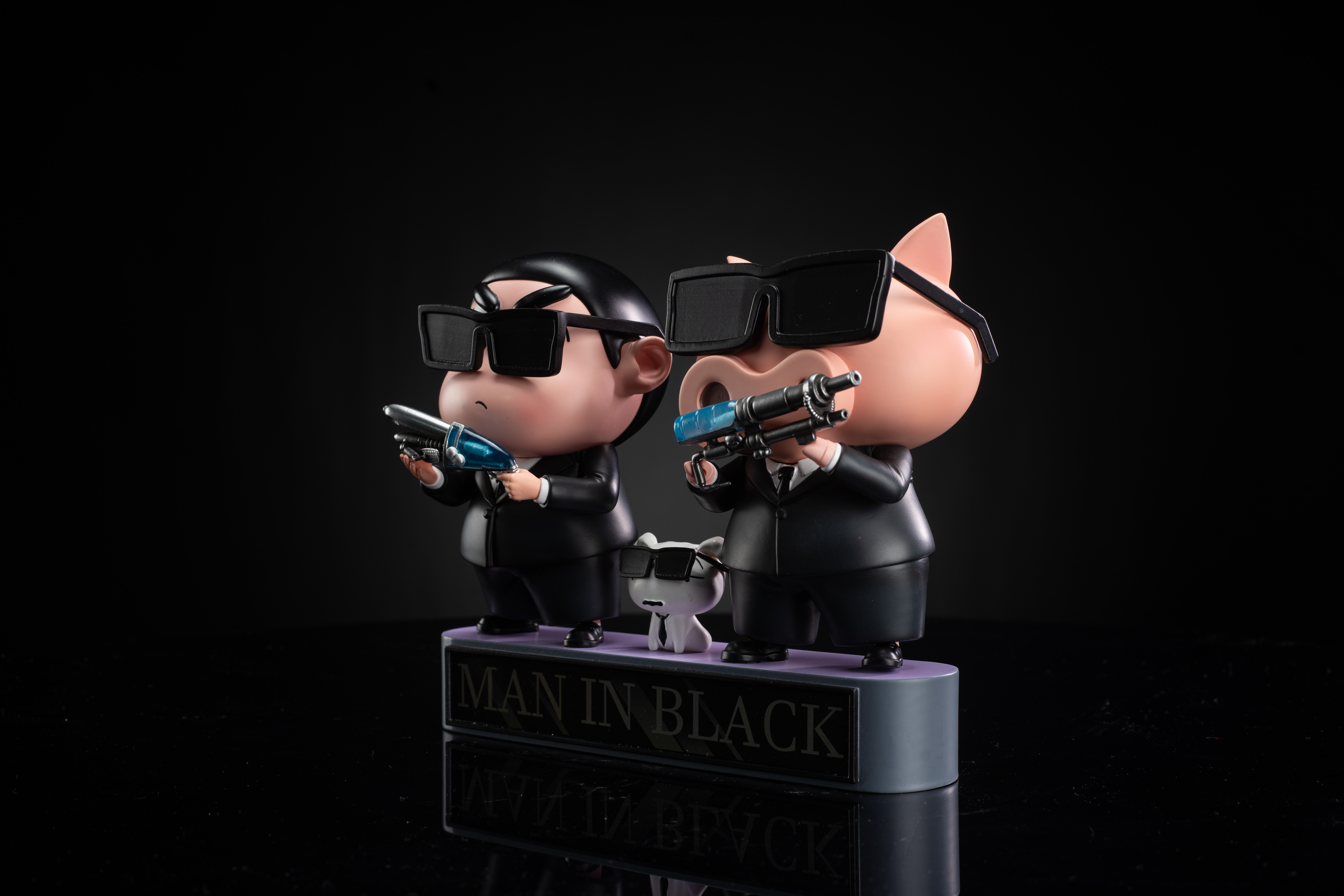PRE-ORDER Chao She Studio - Crayon Shin-chan Crayon Shin-chan Men in black Statue(GK)