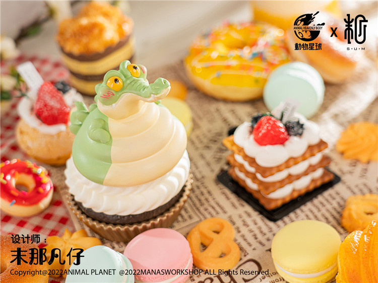 Pre-order Animal Planet Studio Dessert Battle Series Fat Crocodile Statue