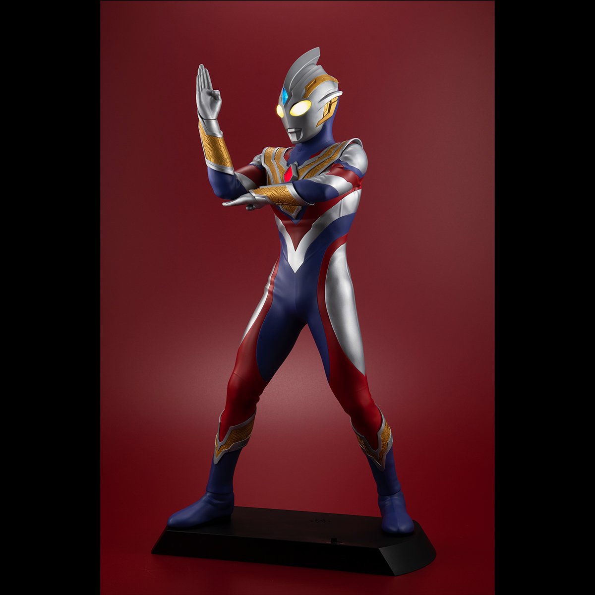 Megahouse Ultimate Article: Ultraman - Ultraman Trigger PVC Figure