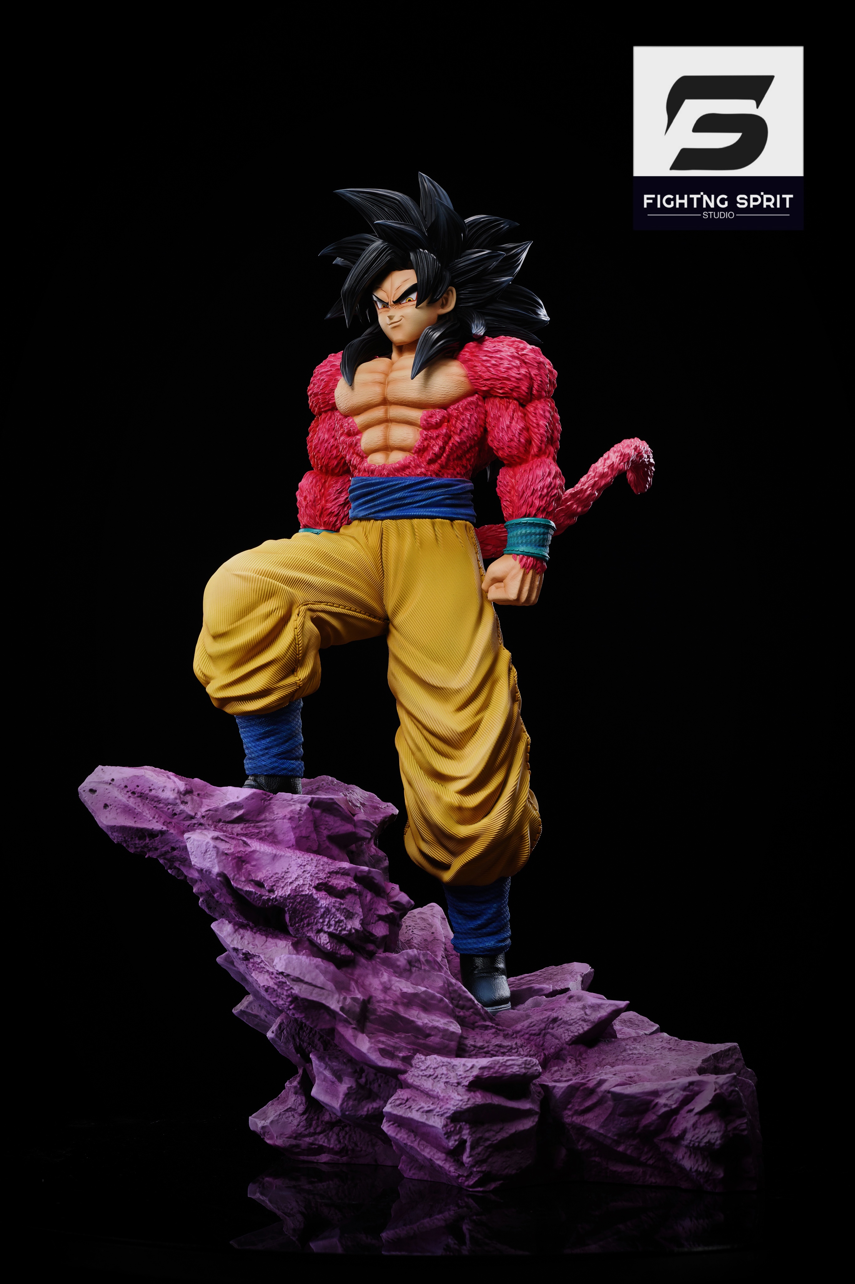 PRE-ORDER Fighting Sprit Studio - Dragon Ball 001 Super Saiyan 4 Son Goku & Super Saiyan 4 Vegeta 1/4 & 1/6 Statue(GK0