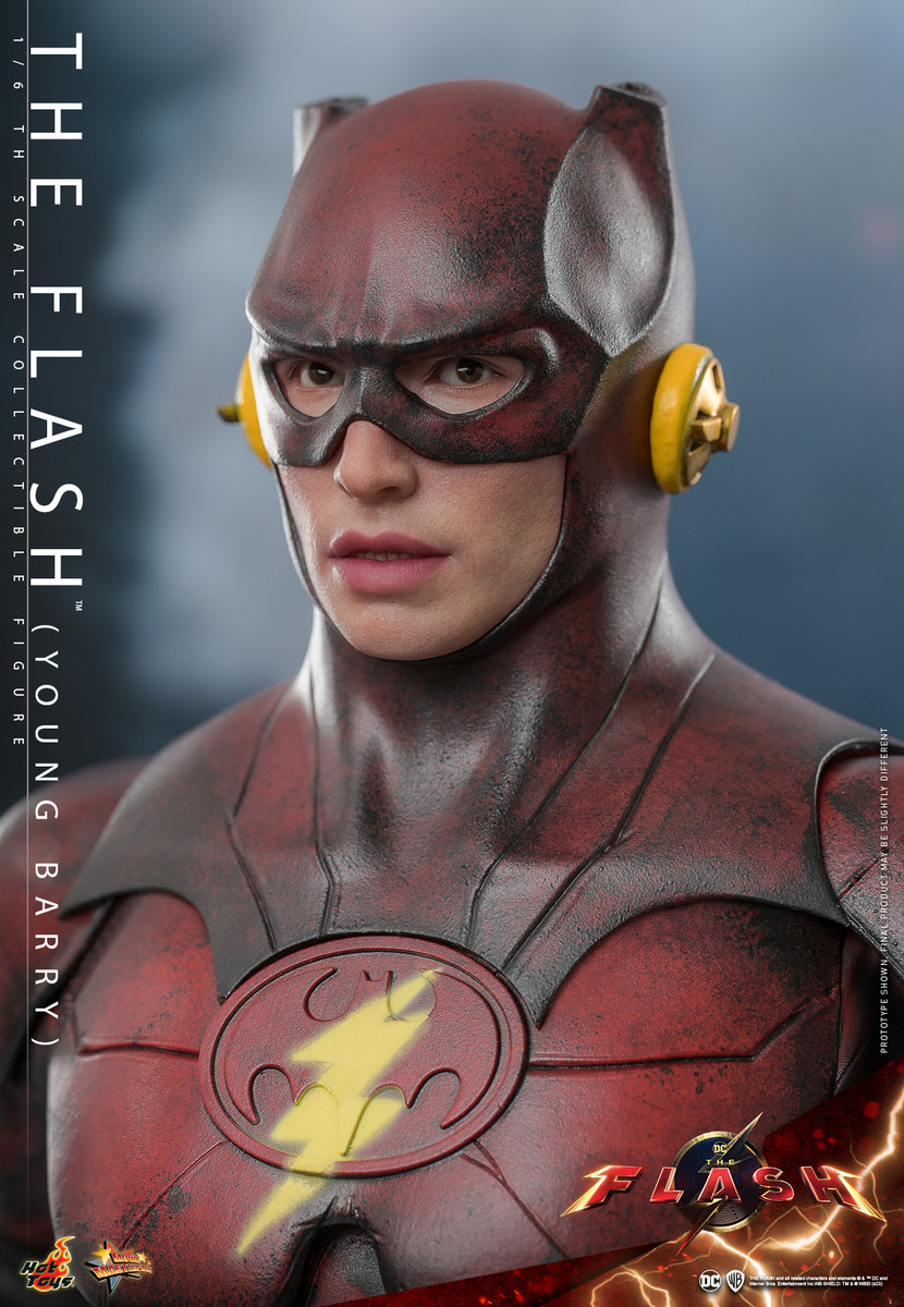 PRE-ORDER Hot Toys - The Flash (2023) MMS724 The Flash (Young Barry) Deluxe 1/6th Scale Action Figure