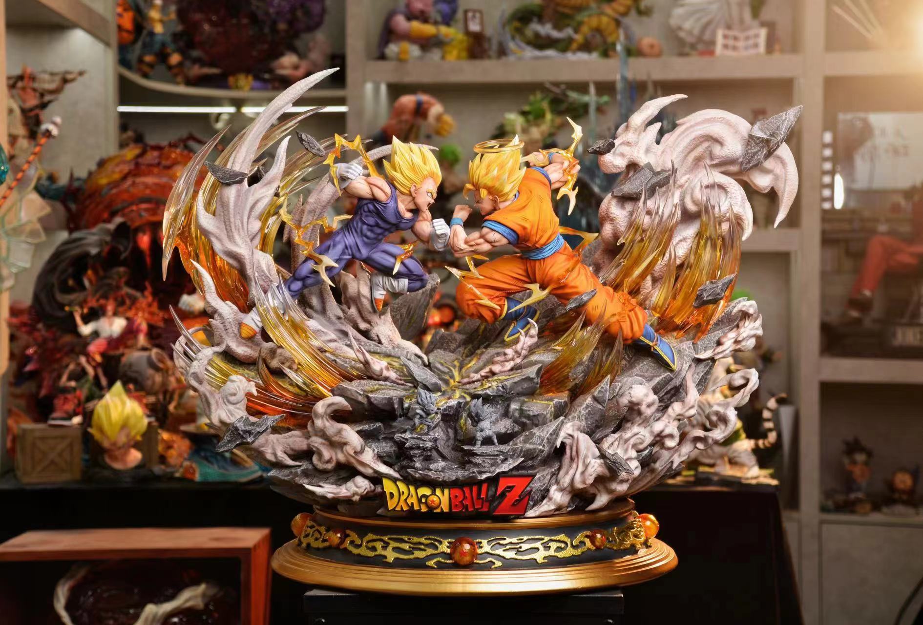 WL Studio - Dragon Ball Scenario Battle Series 01: Super Saiyan 2 Son Goku vs Demonized Vegeta 1/6 Statue(GK)