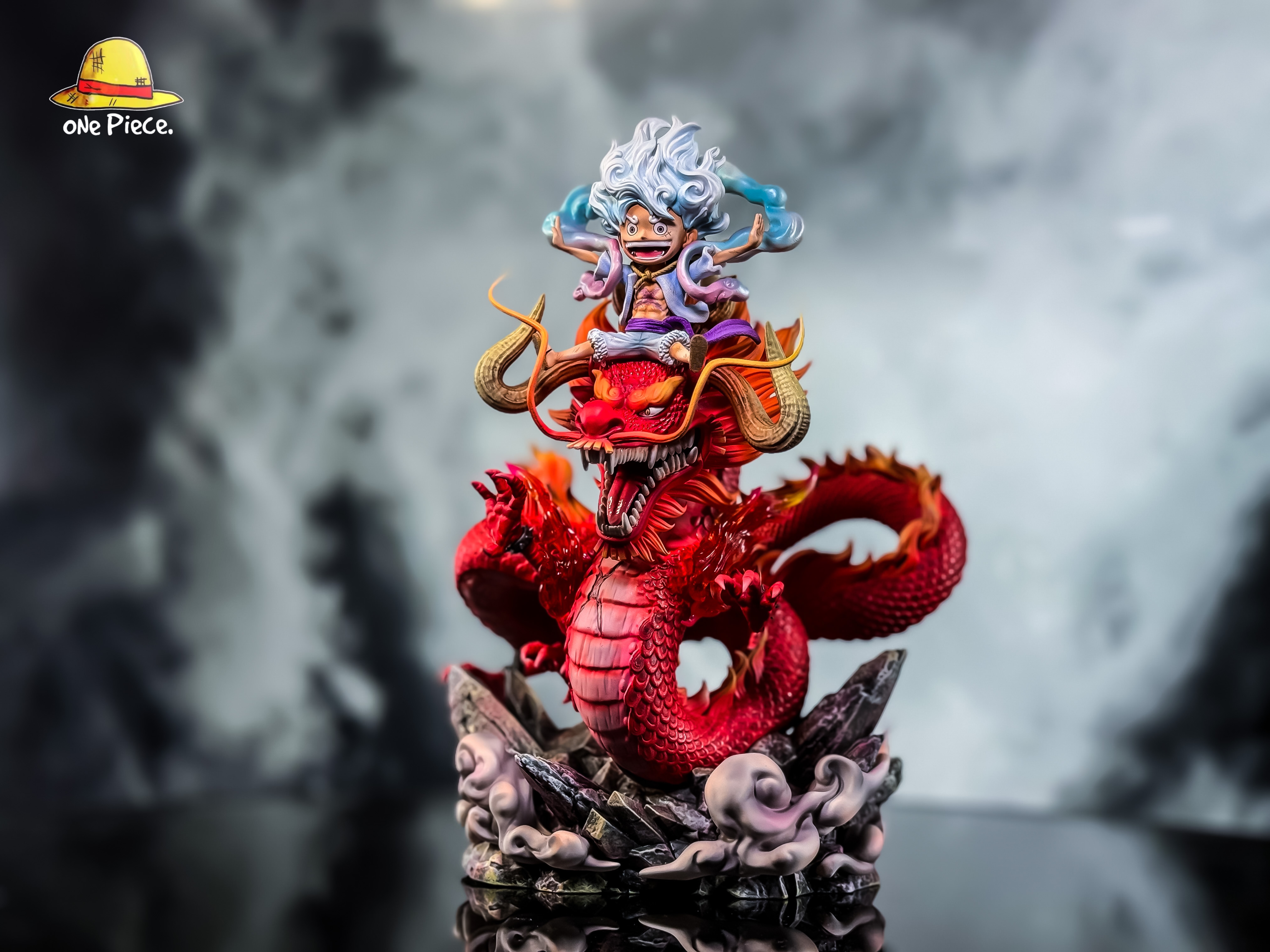 PRE-ORDER One Piece Studio - One Piece Luffy & Dragon WCF Statue(GK)